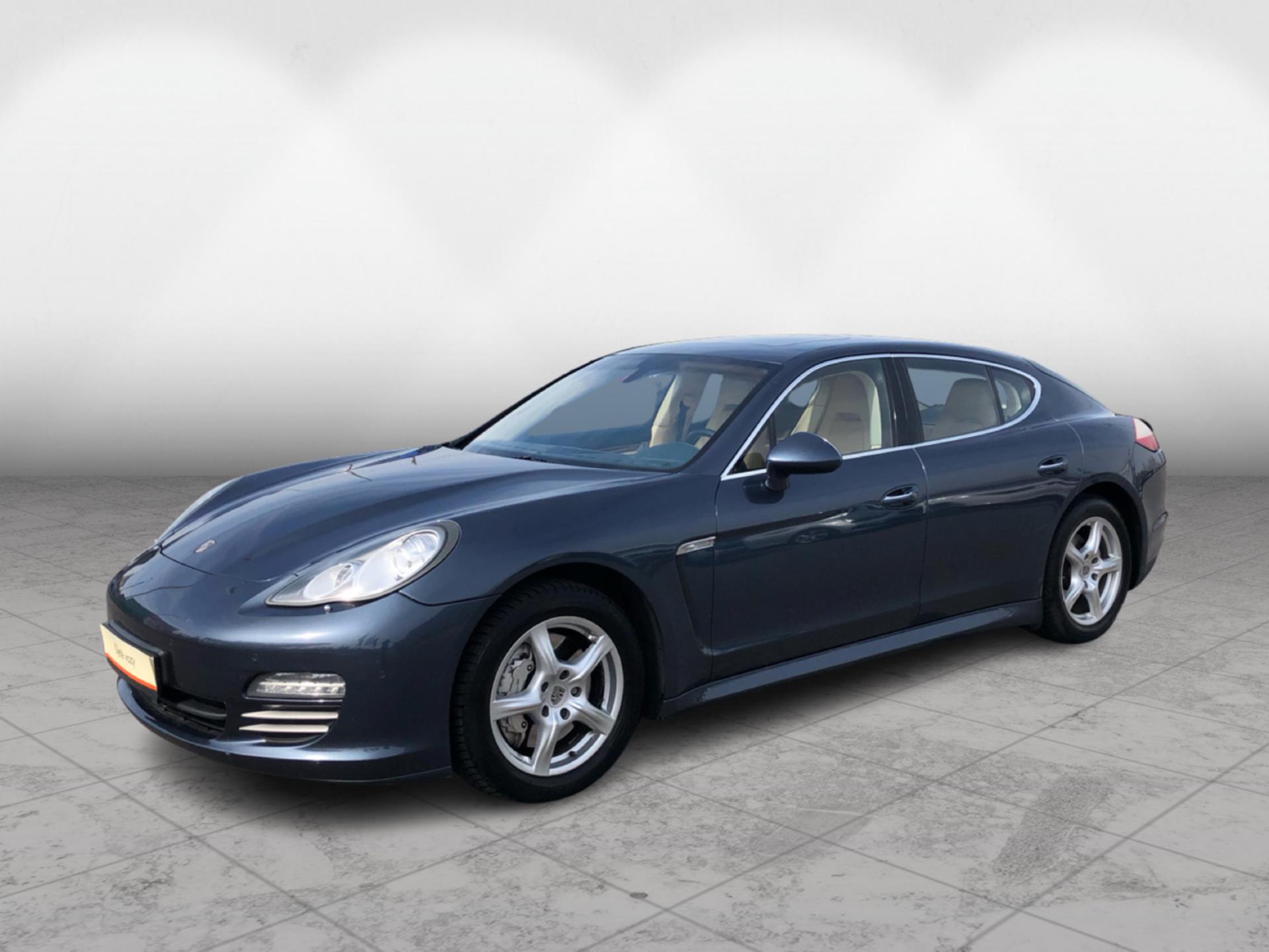 Porsche Panamera 4S
