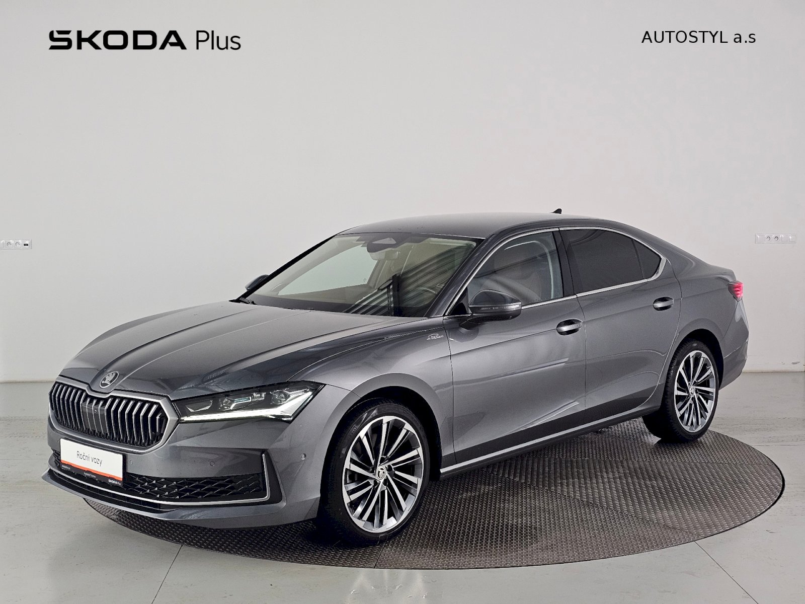 Škoda Superb 2.0TSI 195kW 4x4 DSG LAURIN A