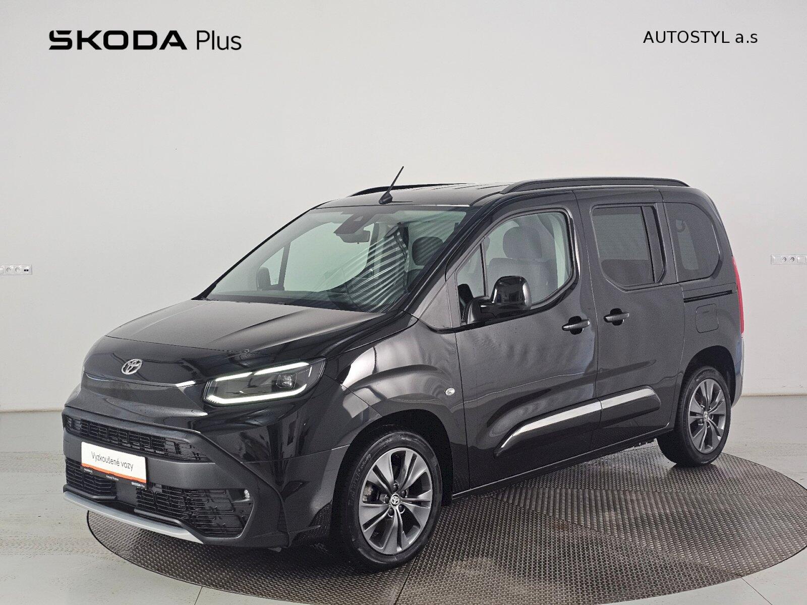 Toyota ProAce City Verso 1.2T 110k Short Family L1