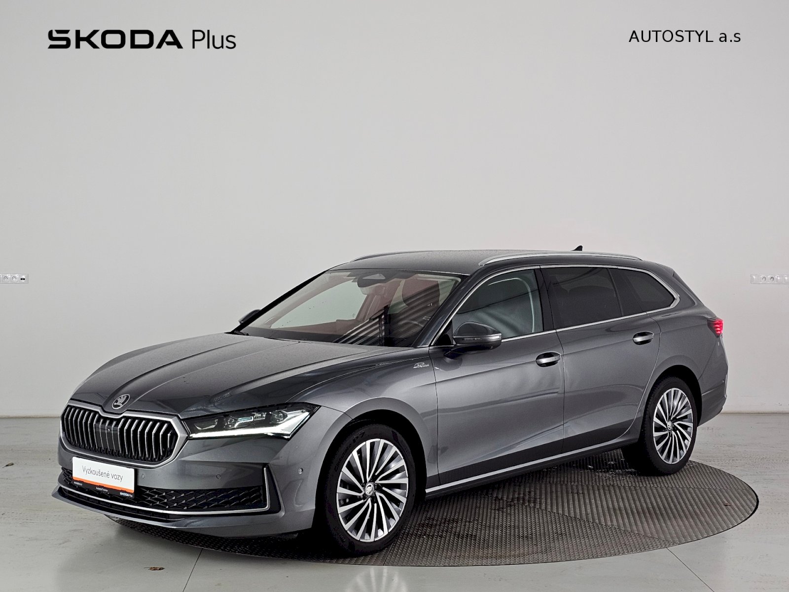 Škoda Superb COMBI 2.0TDI 142kW DSG 4x4 LAU