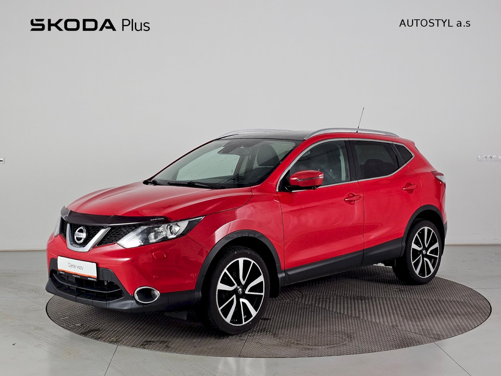 Nissan Qashqai 1.2 DIG-T 85kW PANORAMA NAVI