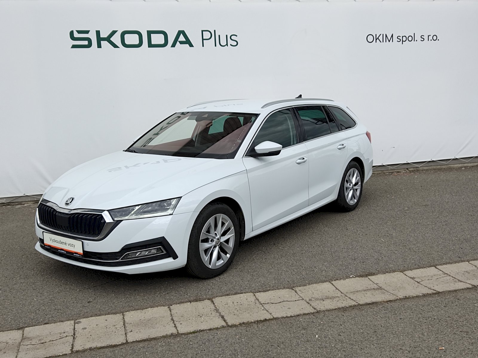 Škoda Octavia (2022) combi Style Plus 2,0 Tdi 110 K - detail fotky 1