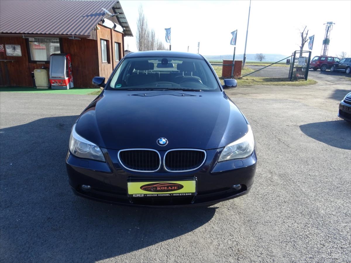 BMW Řada 5 2,2 520i - detail fotky 1