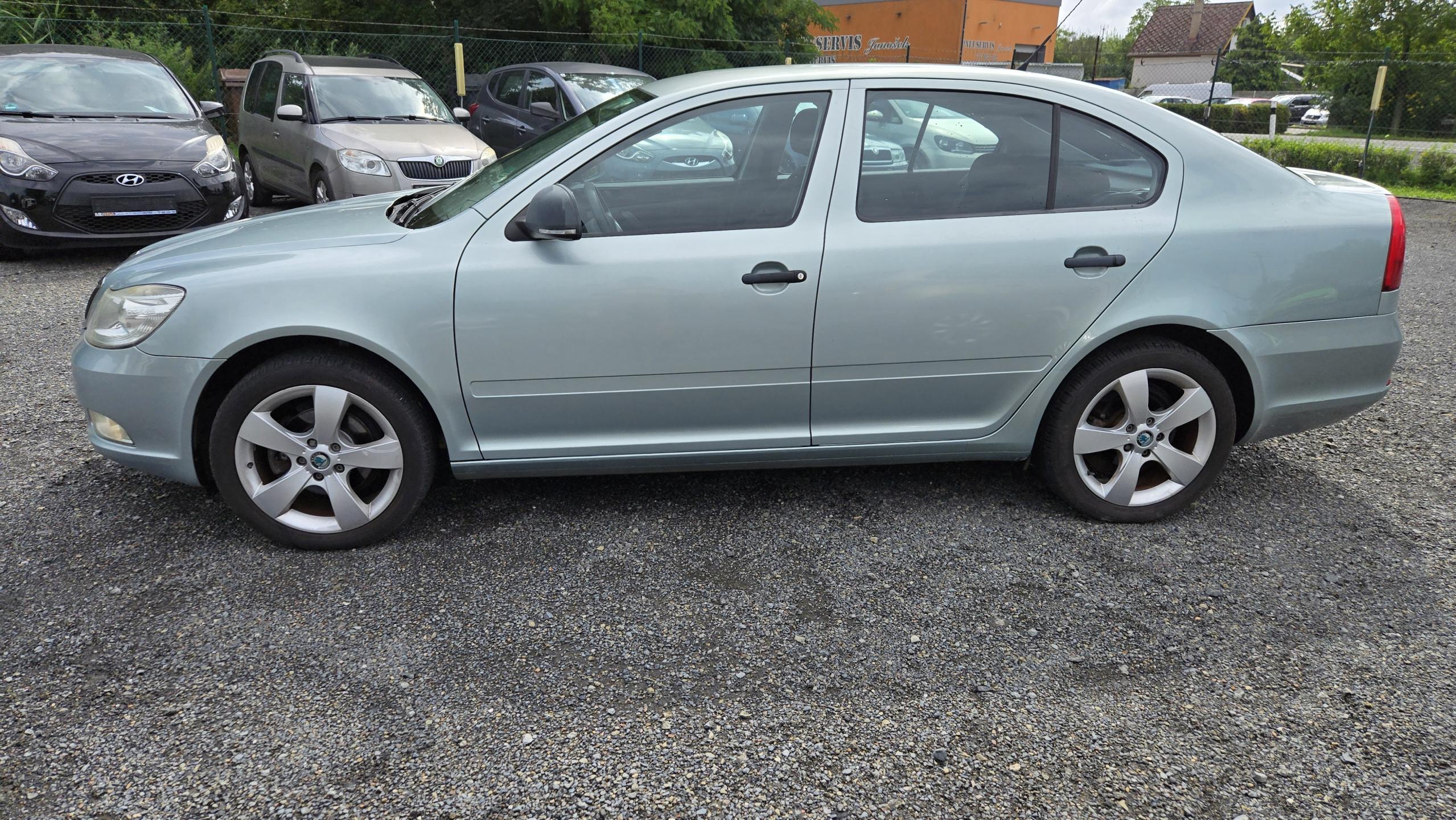Škoda Octavia 1.6MPi CLASIC 1MAJITEL - detail fotky 1