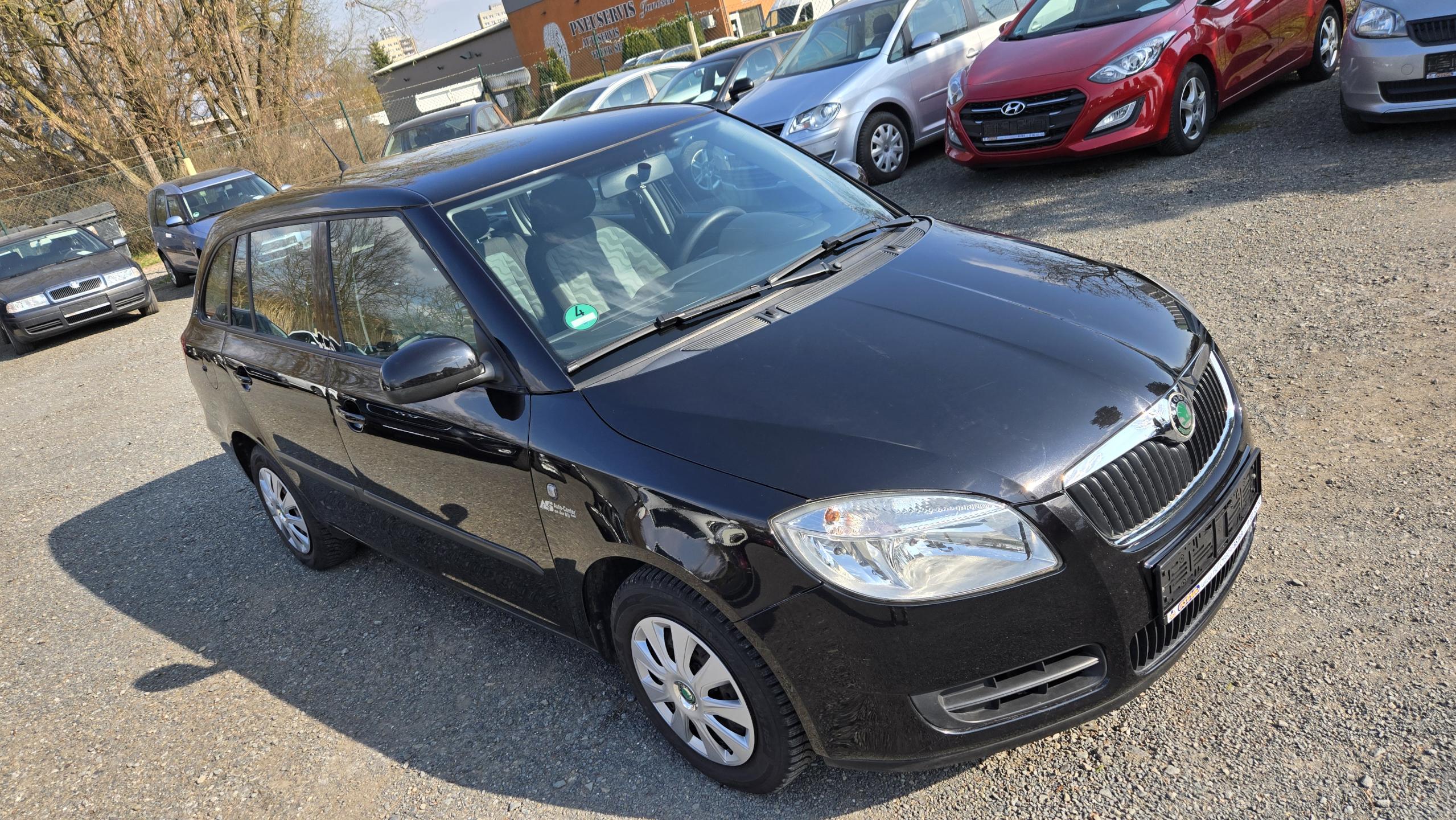 Škoda Fabia 1.4 16V AMBIENTE 1MAJITEL