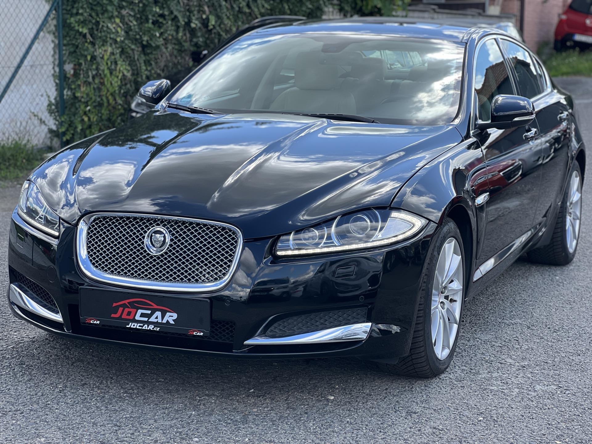 Jaguar XF 3.0D AUTOMAT KŮŽE NAVI KAMERA 