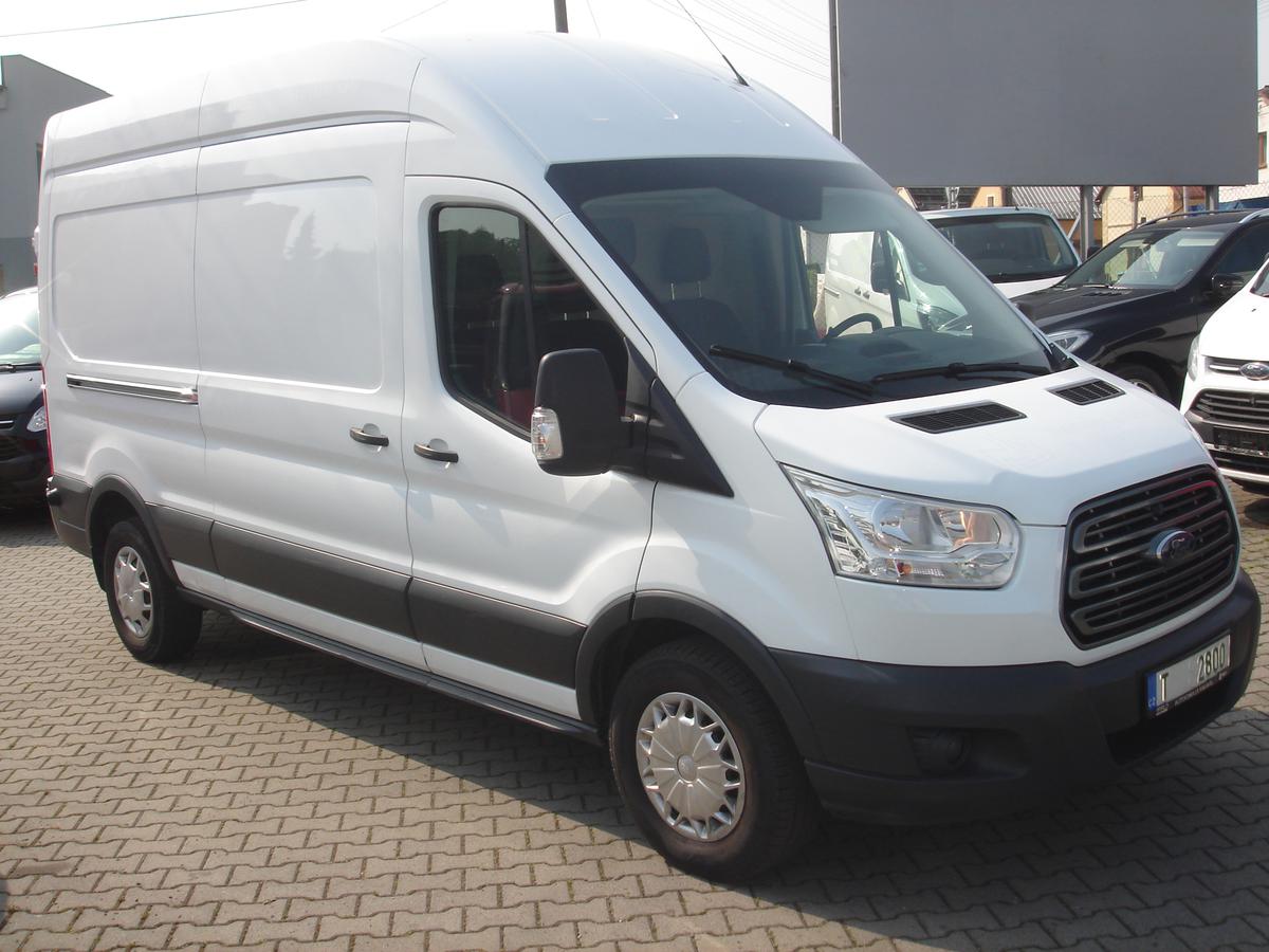 Ford Transit KLIMA+TAŽNÉ ZAŘ.