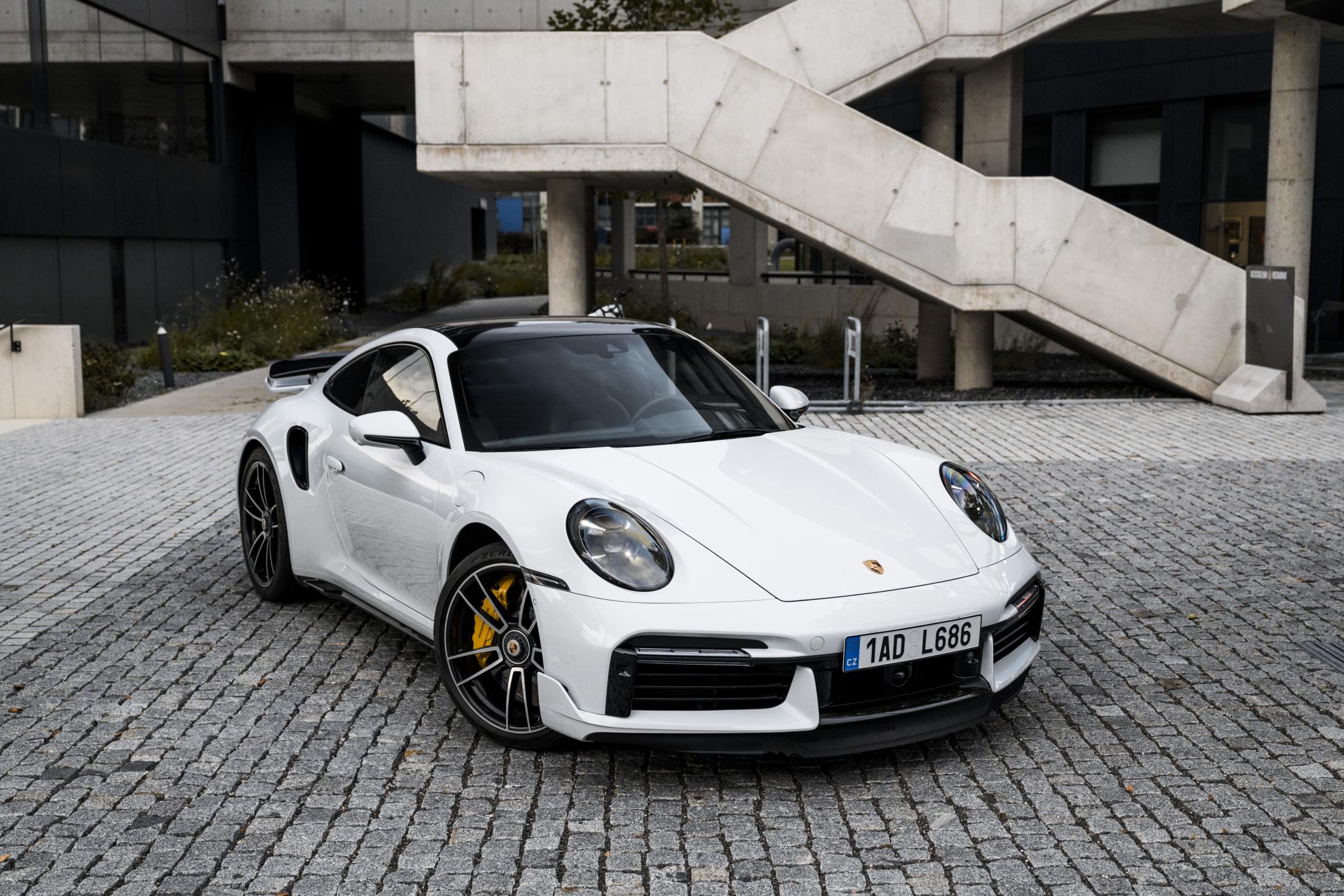 Porsche 911 Turbo S*Burmester*Aero*Záruka*