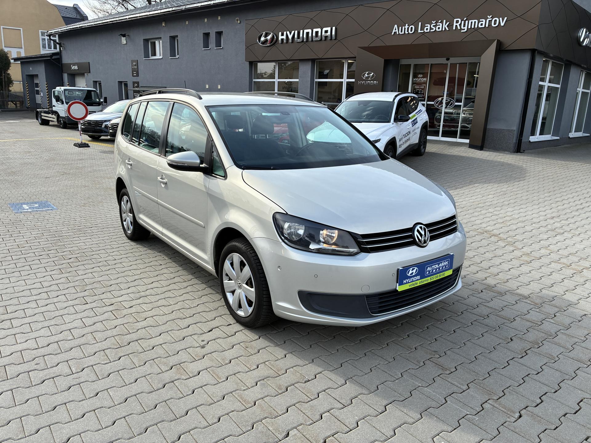 Volkswagen Touran 2.0TDi 103kW DSG NEZÁVISLÉ TOP