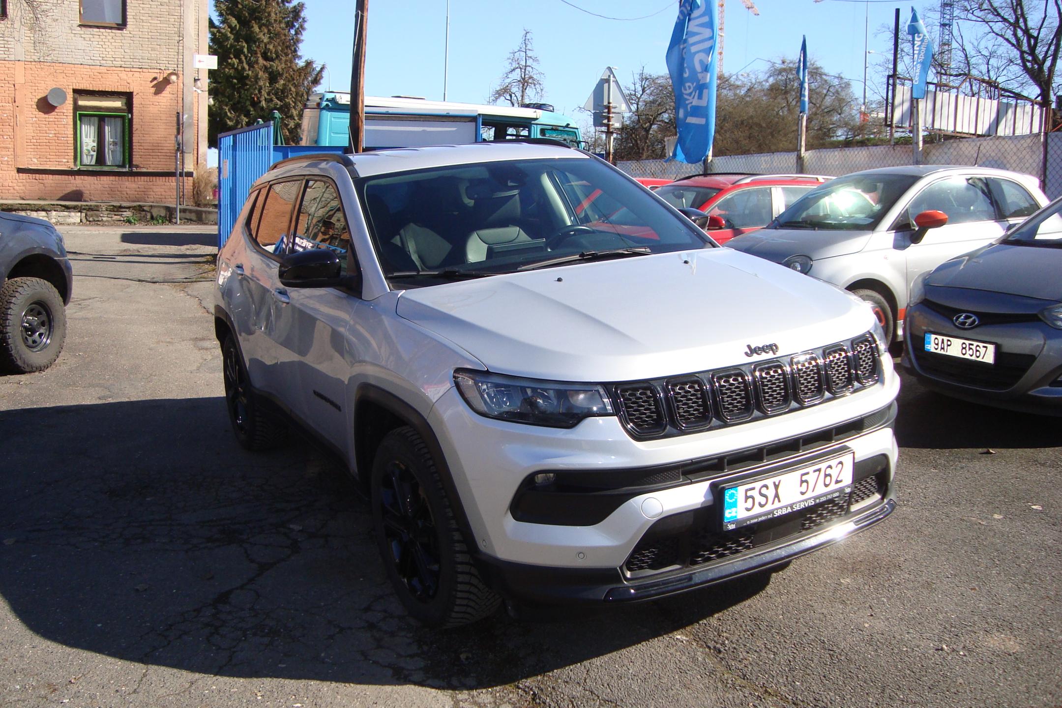 Jeep Compass 1.3 Night Eagle,ČR,1.Majitel