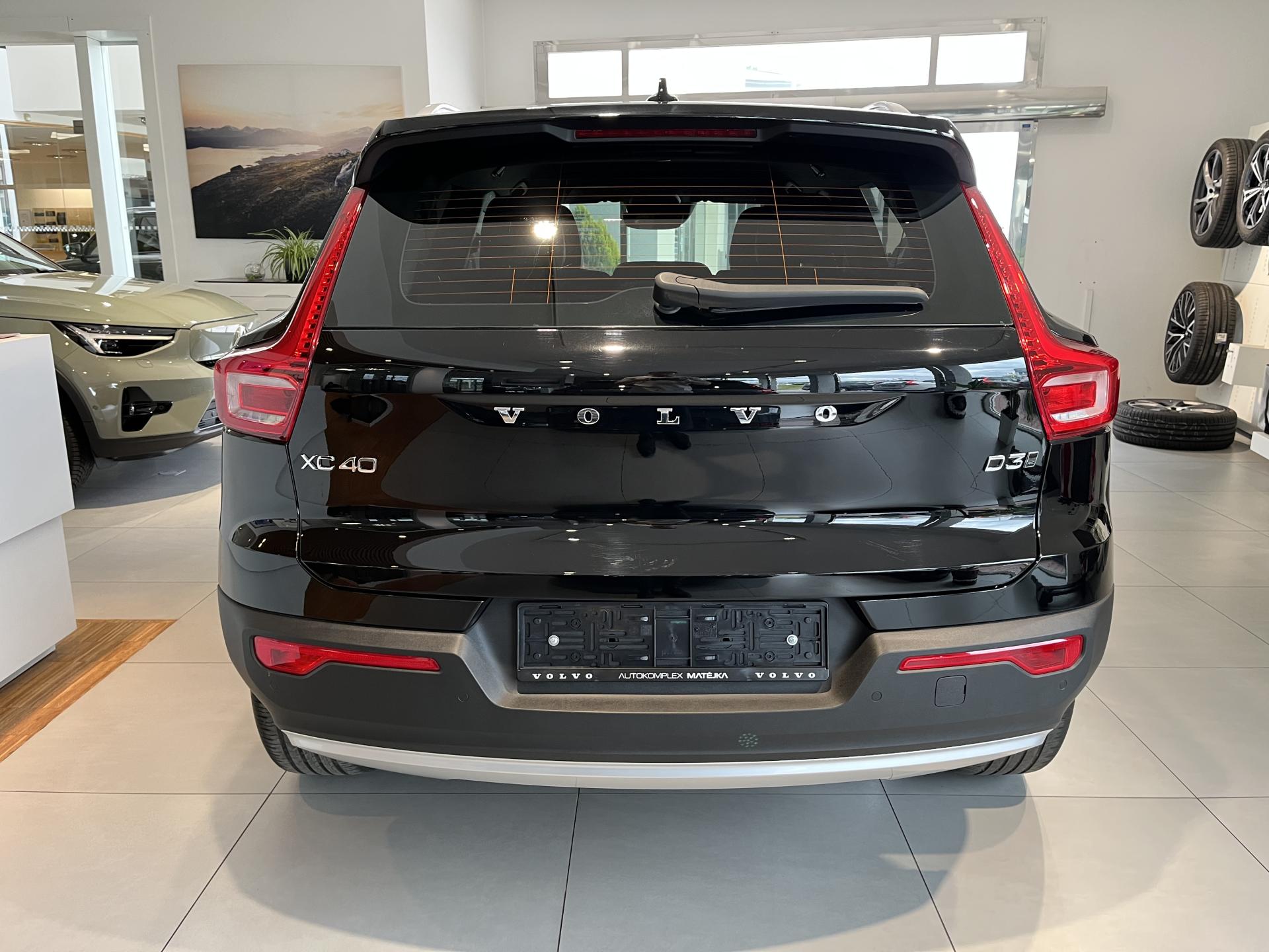 Volvo XC40 D3 AWD MOMENTUM