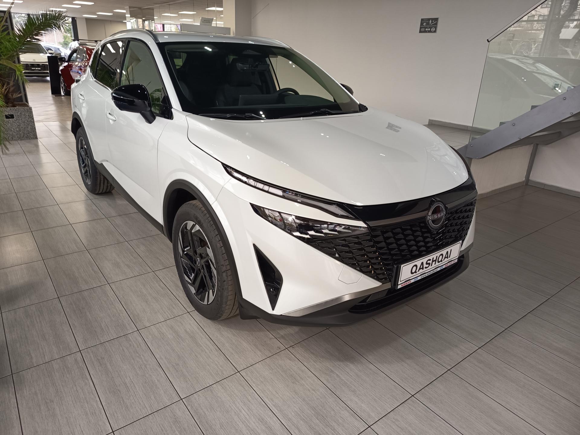 Nissan Qashqai 1,3DIG-T 116kW SMART EDITION