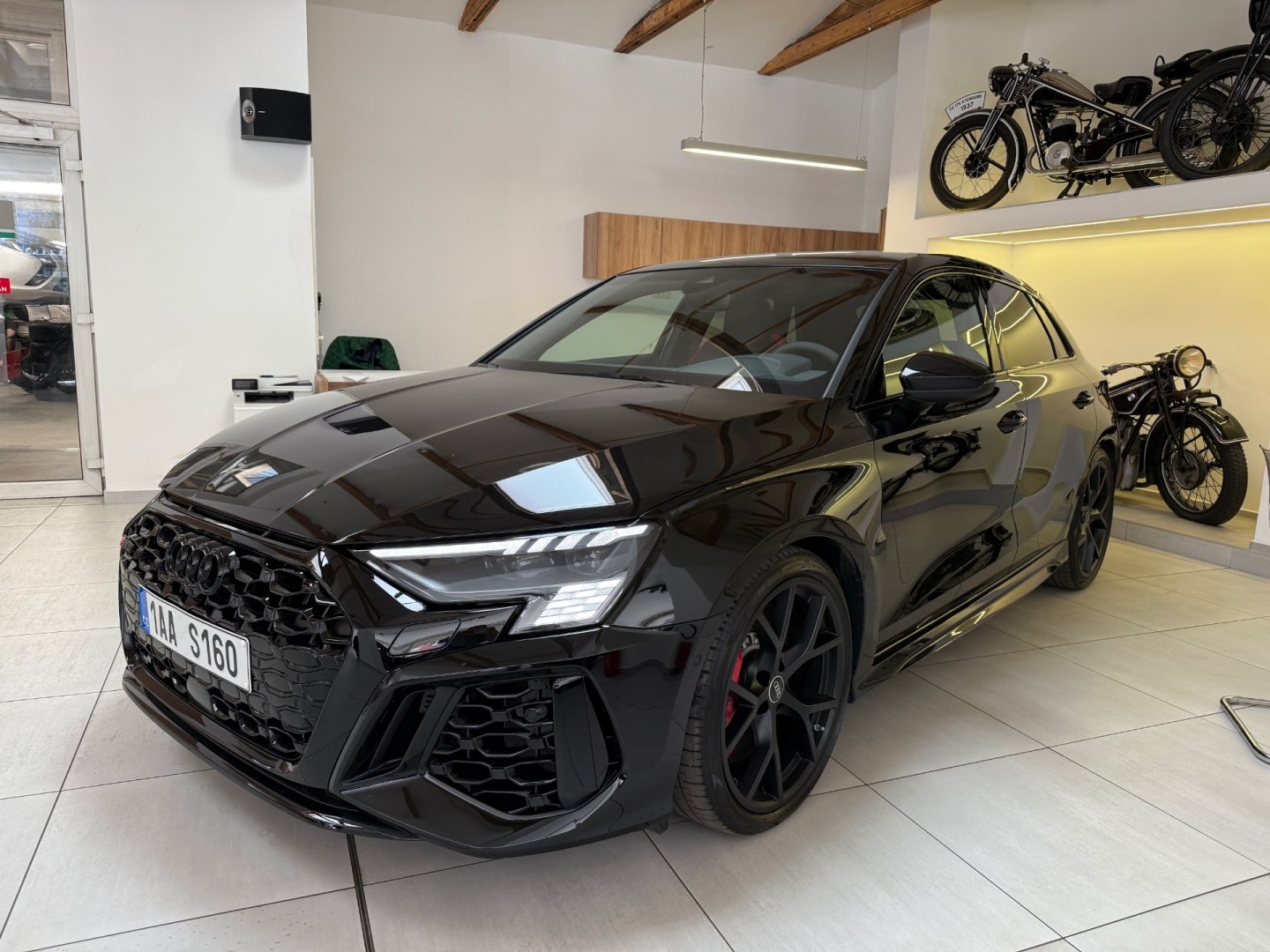 Audi RS 3 2.5 TFSI 400 HP Sportback CZ