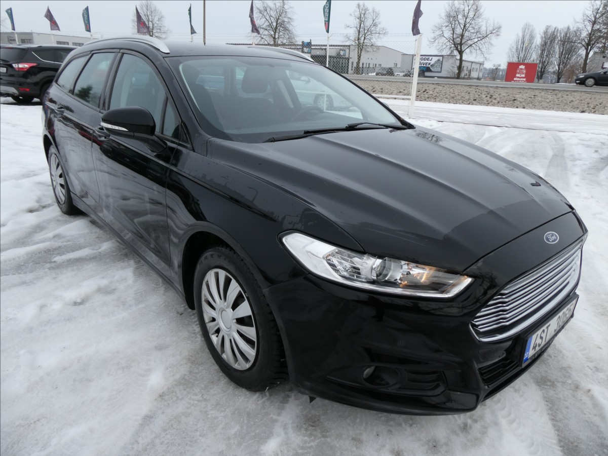 Ford Mondeo 2,0 TDCi 110kW automat,navigac - detail fotky 1