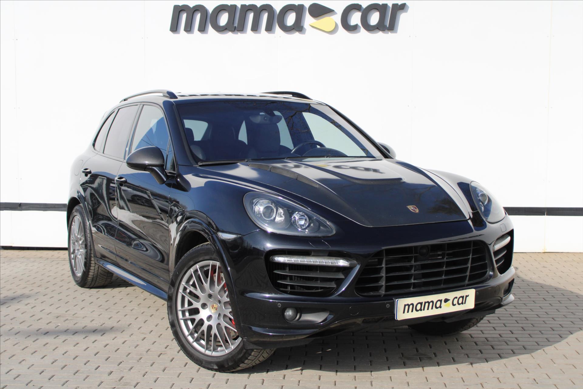 Porsche Cayenne 4.8 V8 TURBO 397kW 4x4 ČR
