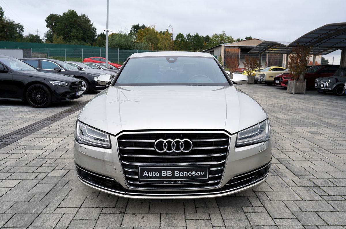 Audi A8 3.0 TDI Quattro/Tiptr./Led/20 - detail fotky 1