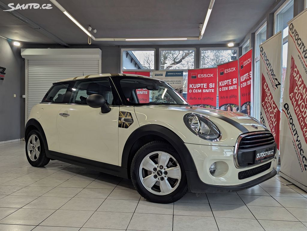 Mini One 1.2 i 75kW VÝHŘEVY, PDC