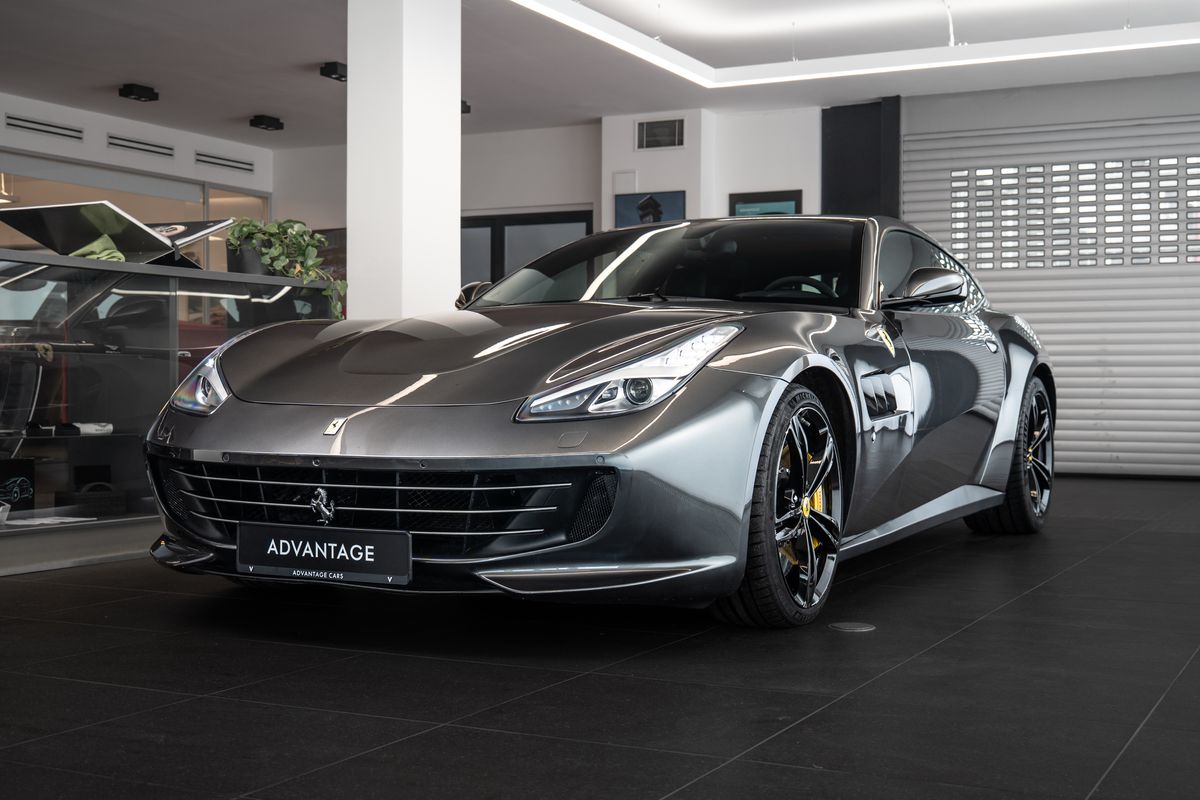 Ferrari GTC4 Lusso V12 4x4 DTC/JBL/Kamera/Lift