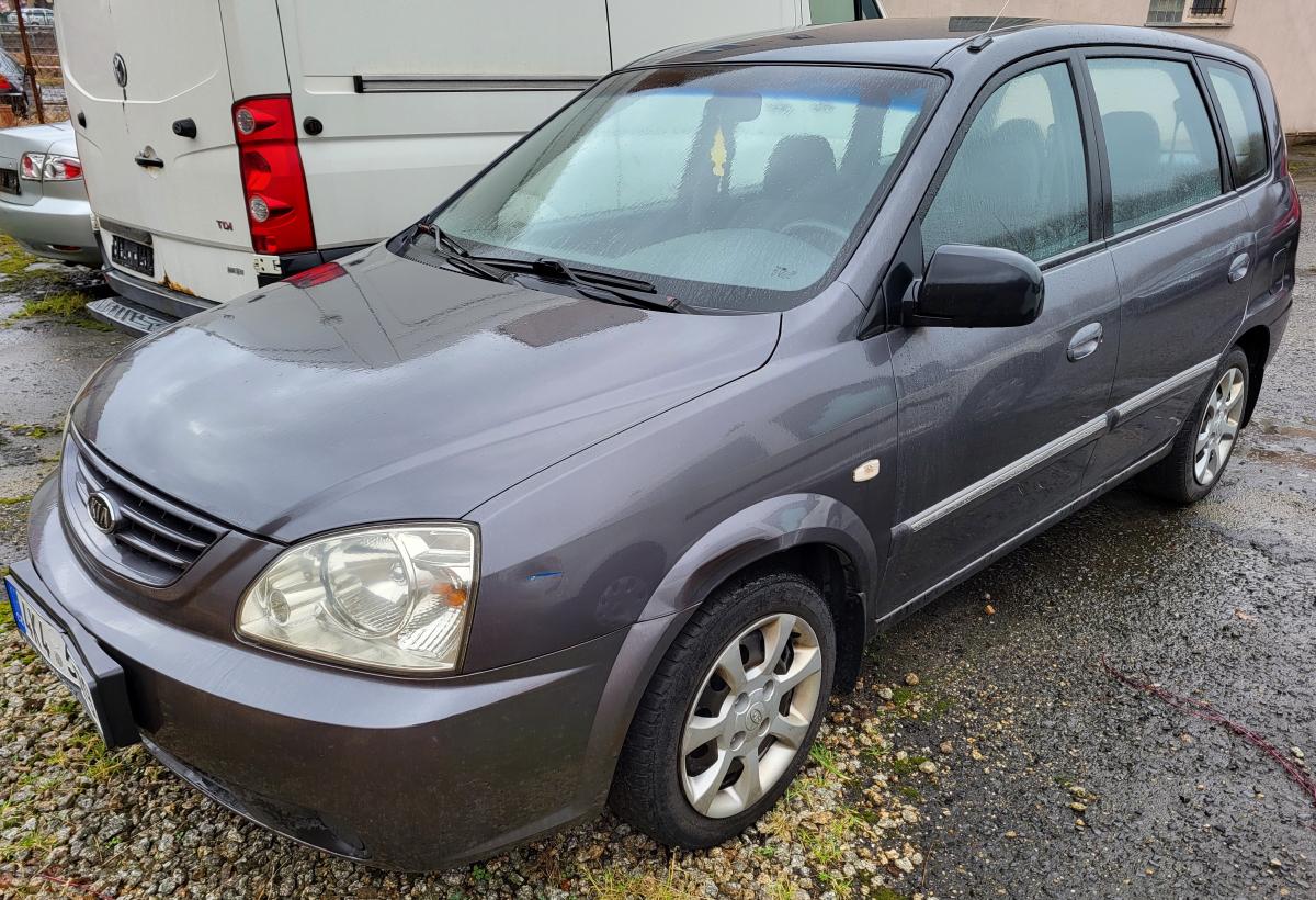 Kia Carens 2006 - 2
