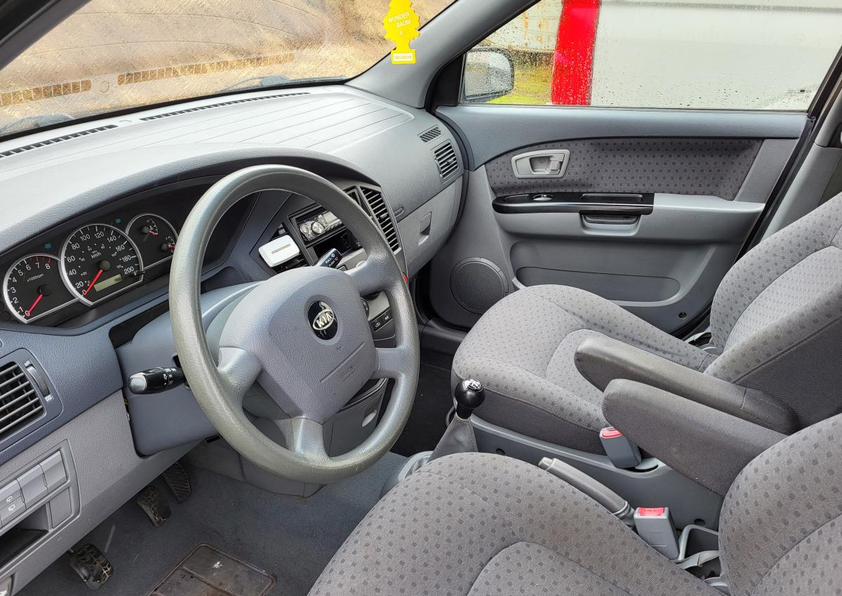Kia Carens 2006 - 6