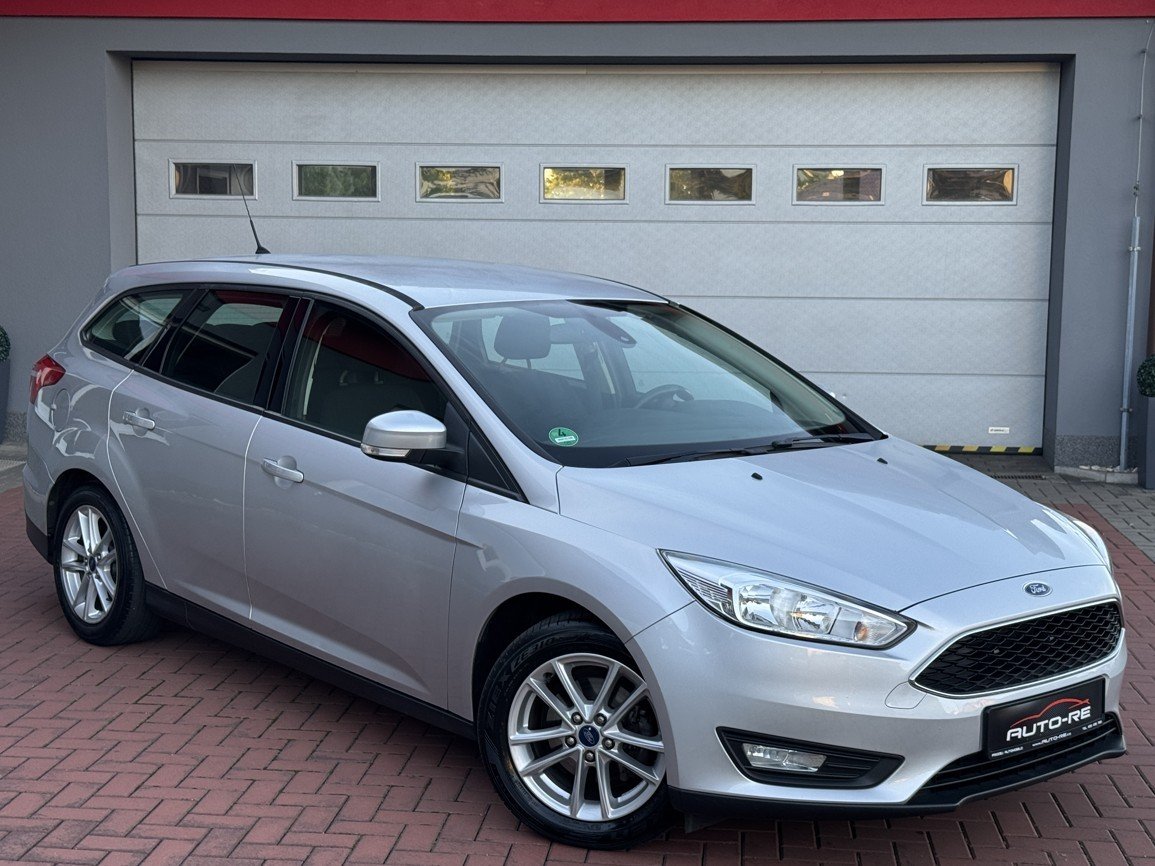 Ford Focus (2015) 1.6 Ti-VCT Digi Klima Tempomat - detail fotky 1