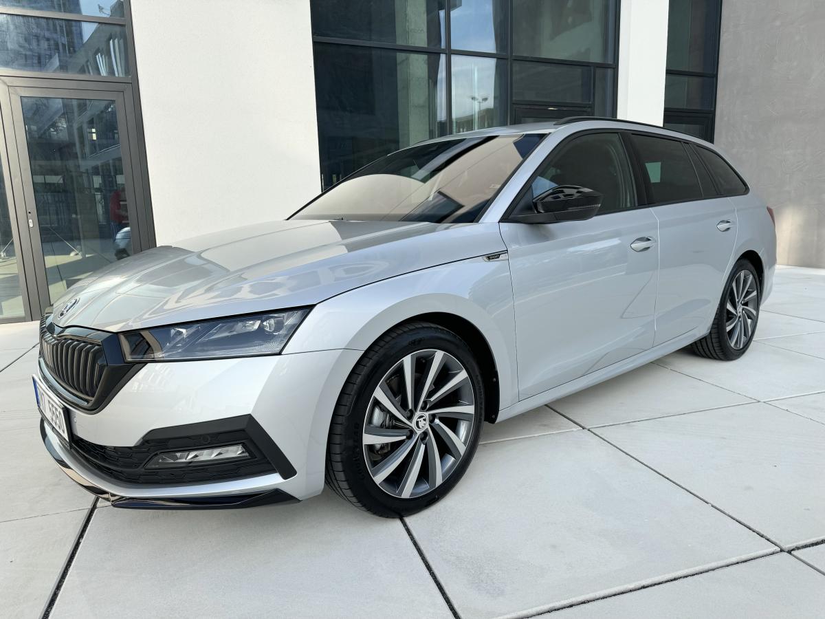 Škoda Octavia Sportline 2,0 TSI 140kW DSG4x4