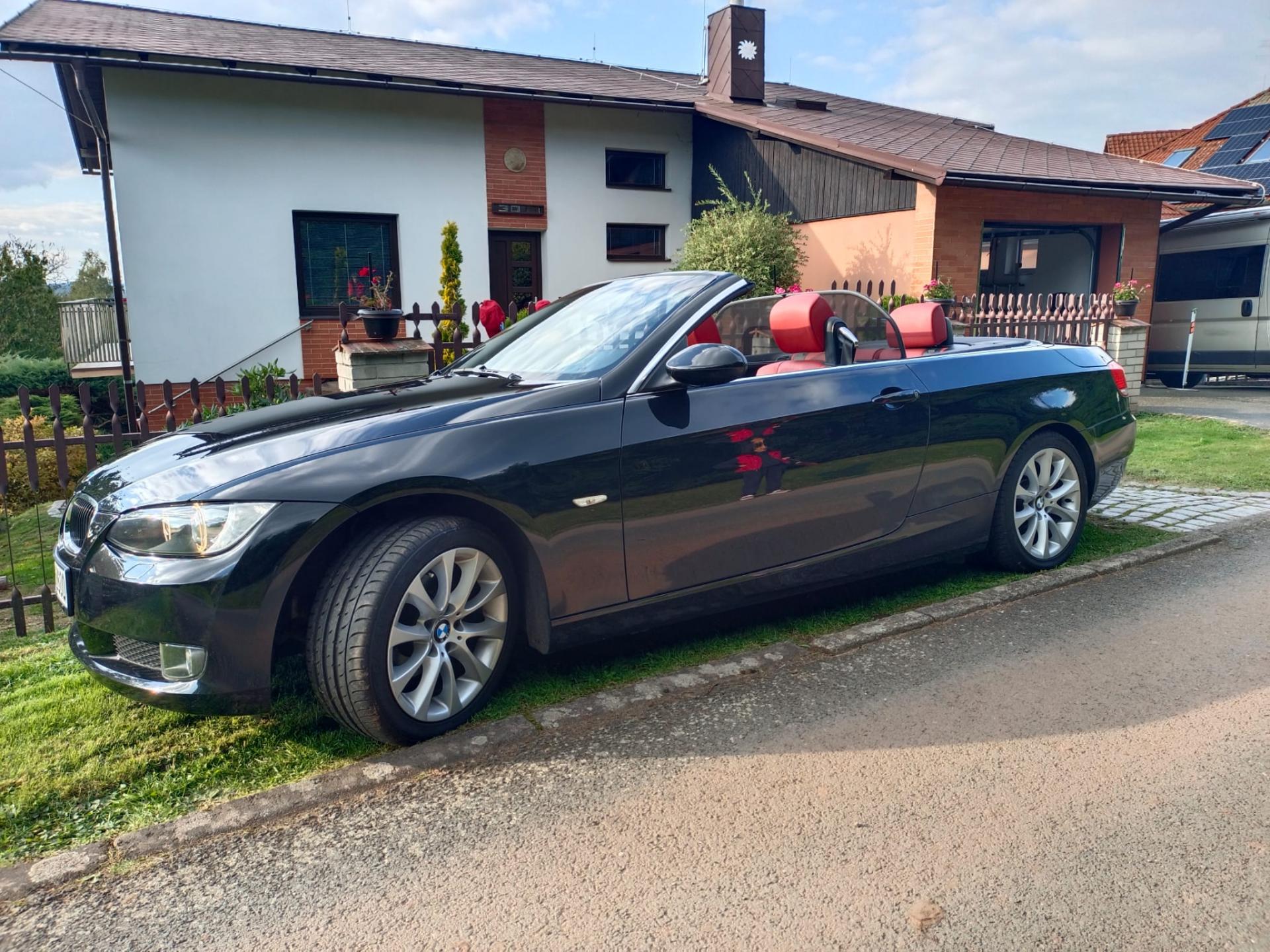 BMW Řada 3 (2008) 320 cabrio kůže TOP stav - detail fotky 1
