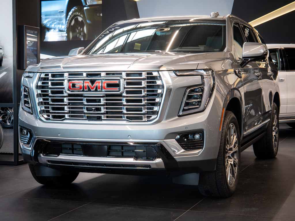 GMC Yukon 6.2 V8 Denali Reserve Package
