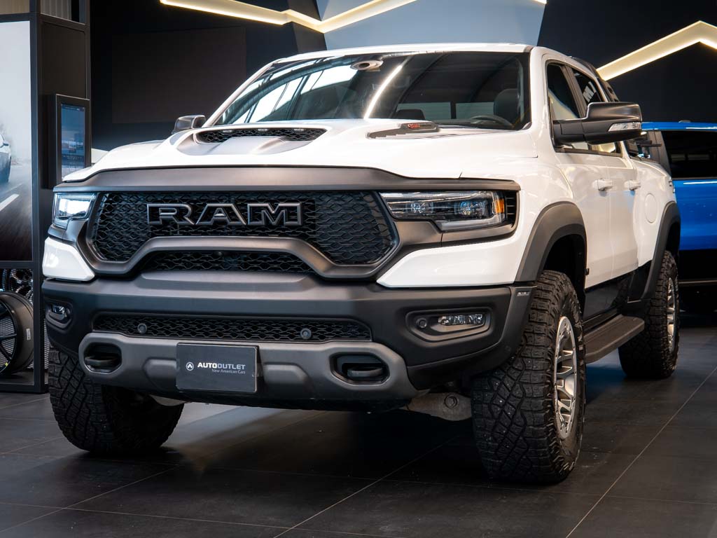 Dodge RAM 6.2 TRX Supercharged 702HP