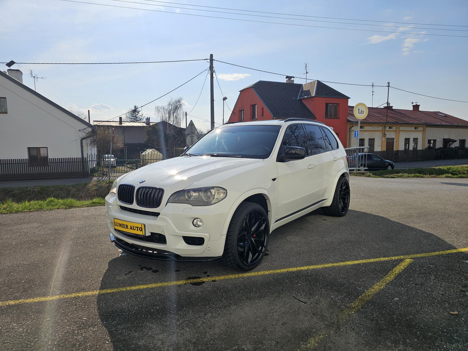 BMW X5 3.5D XDrive, WEBASTO, TAŽNÉ 