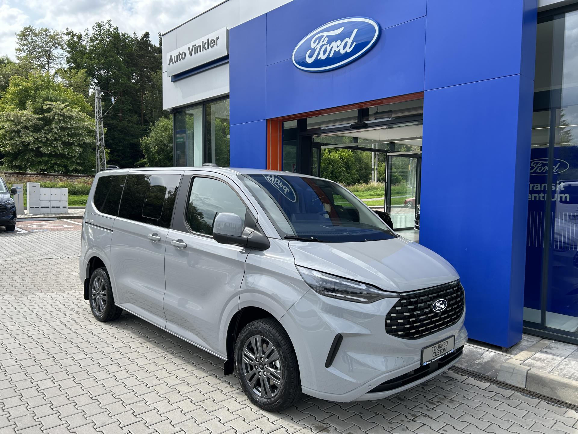 Ford Tourneo Custom Titanium L1 2.0 EcoBlue 110 kW