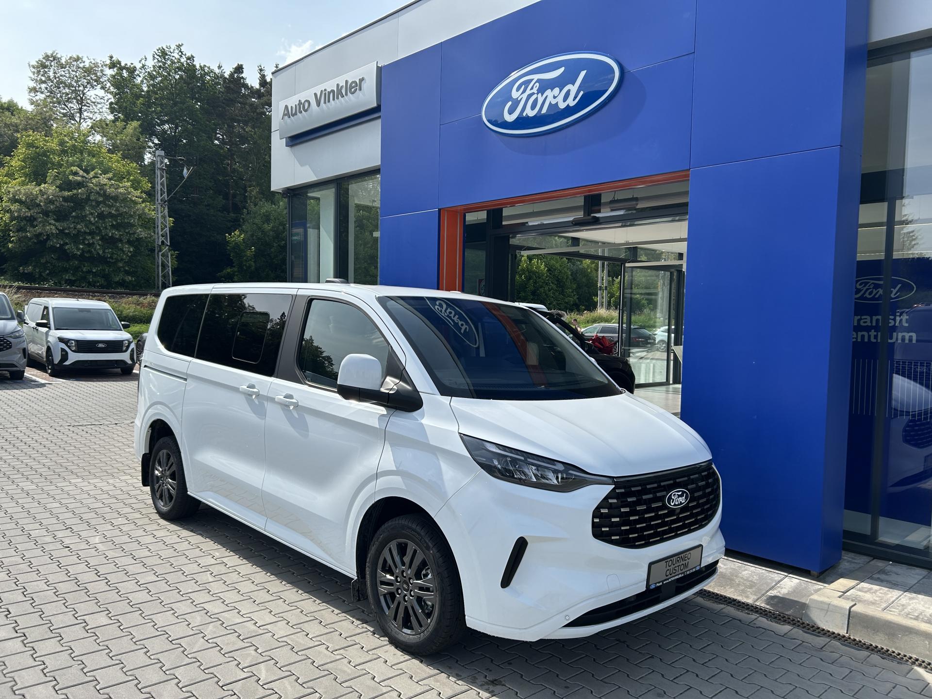 Ford Tourneo Custom Titanium L1 2.0 EcoBlue 110 kW