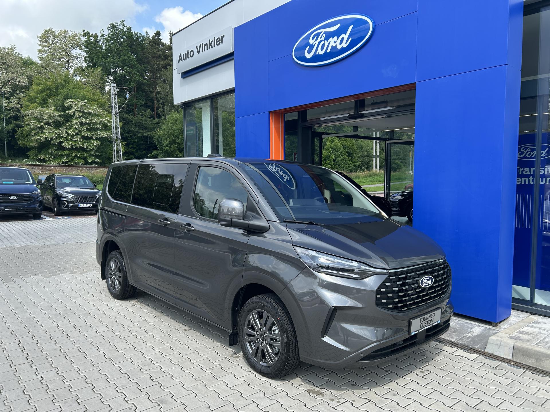 Ford Tourneo Custom Titanium L1 2.0 EcoBlue 110 kW