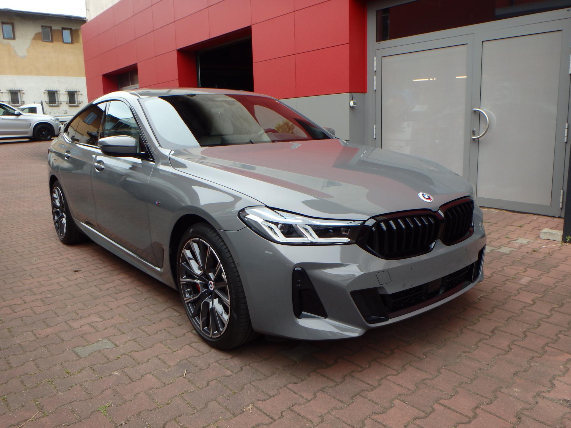 BMW Řada 6 (2022) 640 GT xDrive, INDIVIDUAL - detail fotky 1