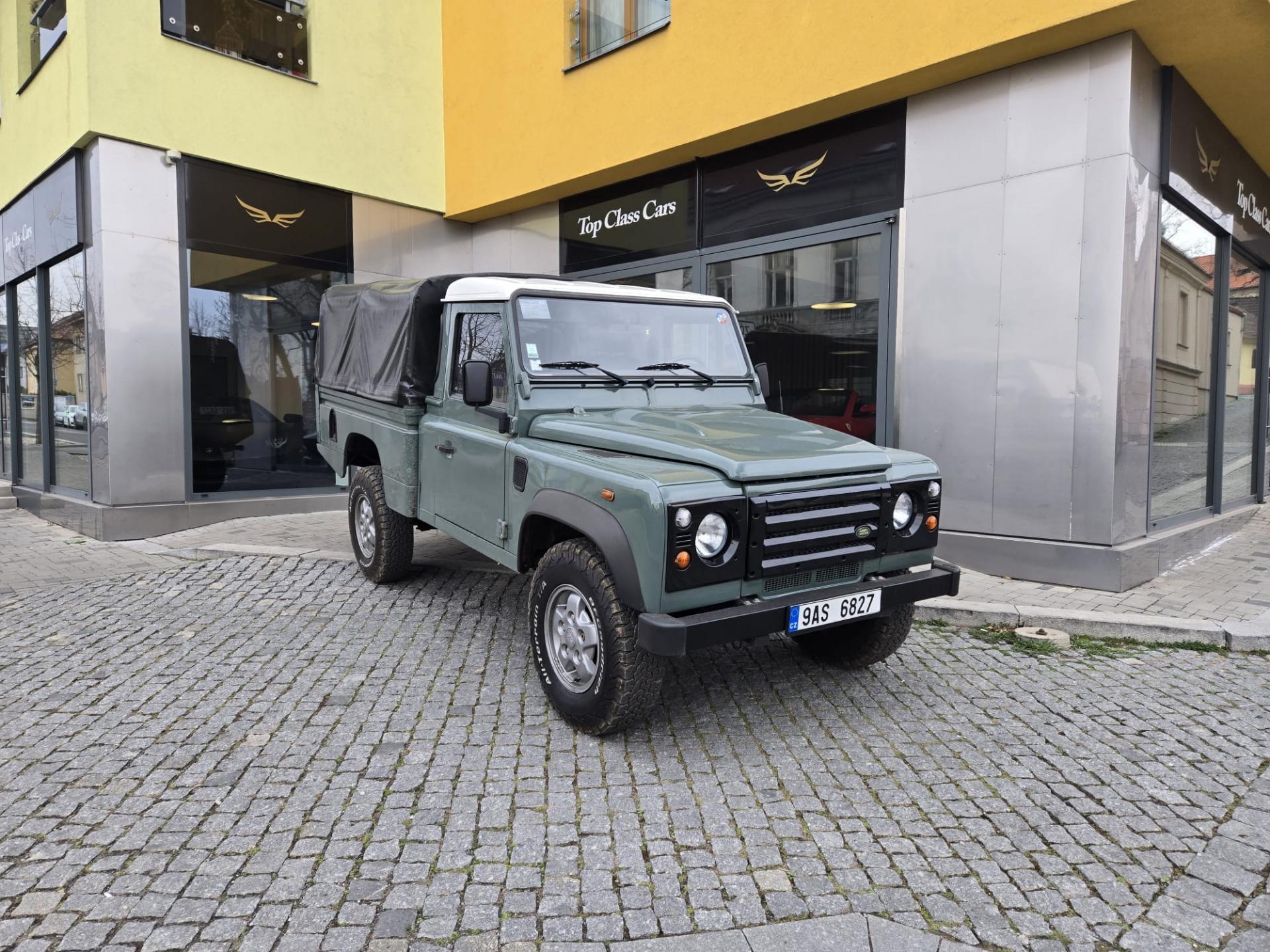 Land Rover Defender SKLADEM!