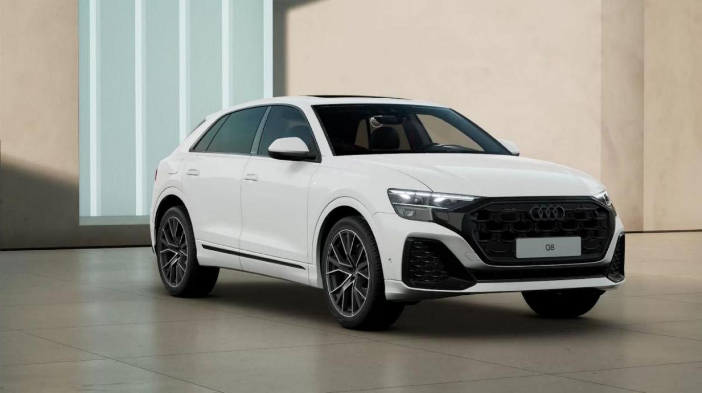 Audi Q8 Snadný nájem/nájem s odkupem