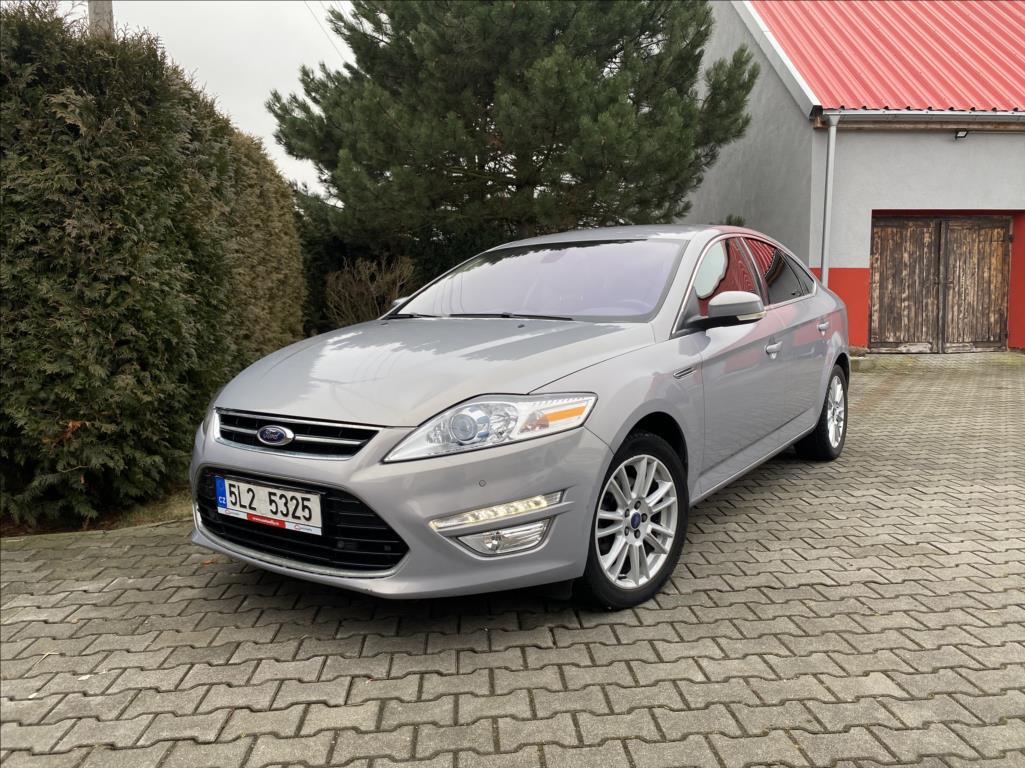 Ford Mondeo (2007 - 2013): Prostornost i rozpaky