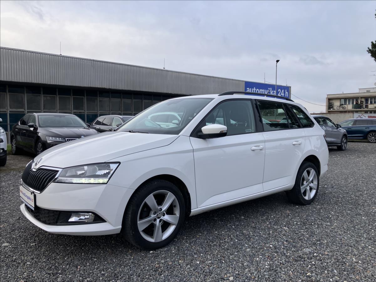 Škoda Fabia 1,0 Tažné,Navigace,Car Play