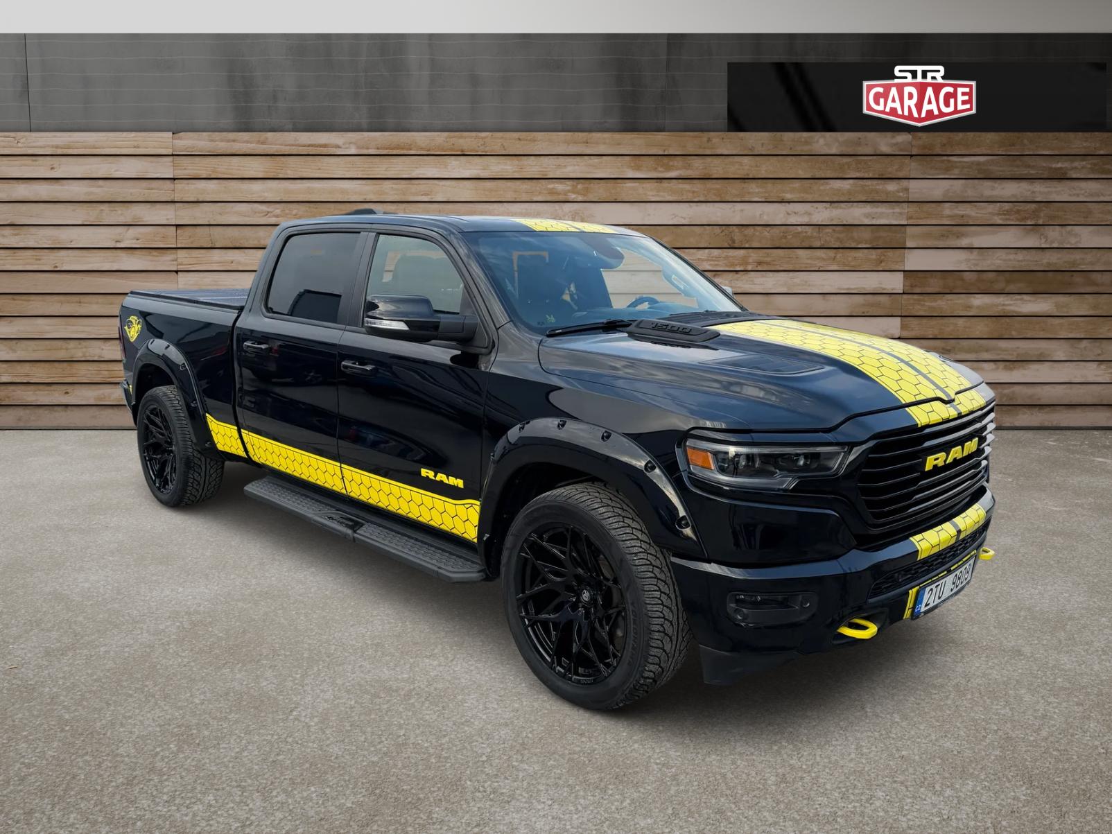 Dodge RAM +HEMI+LPG+BEEE+PANORAMA+