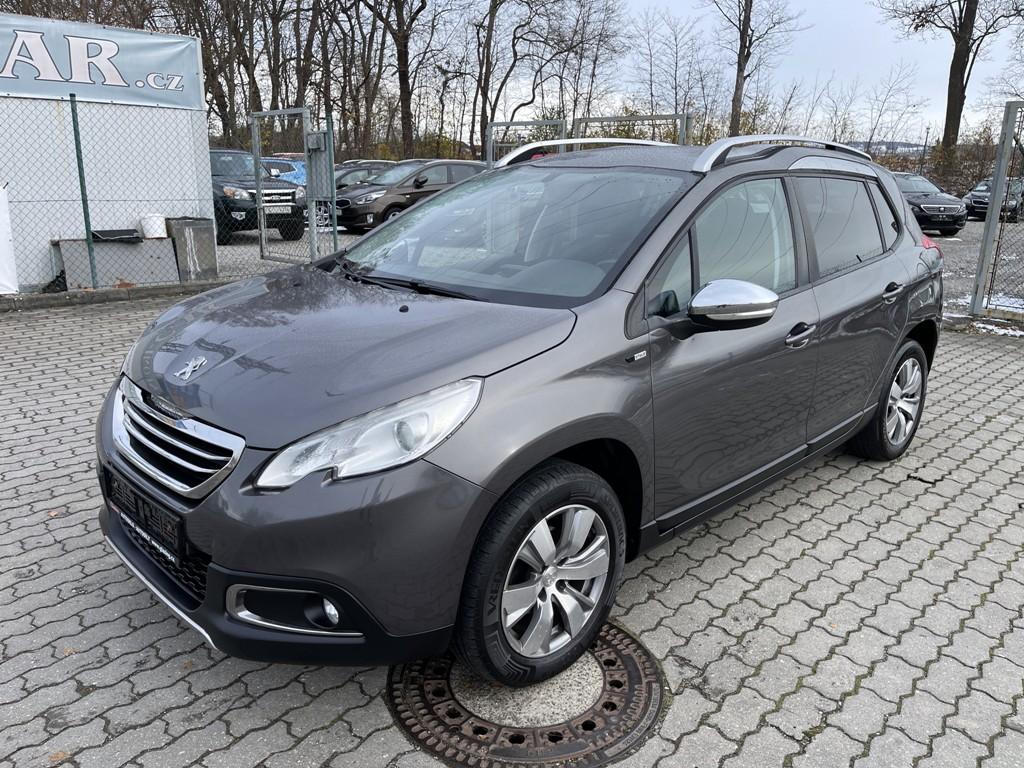 Peugeot 2008 Style 1.2 PureTech serviska