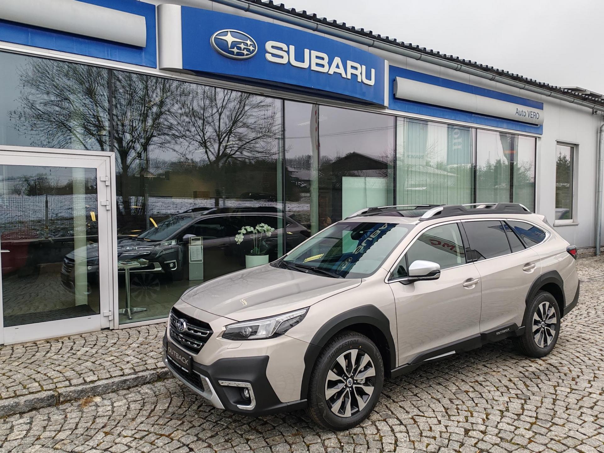 Subaru Outback 2,5 Touring 4x4