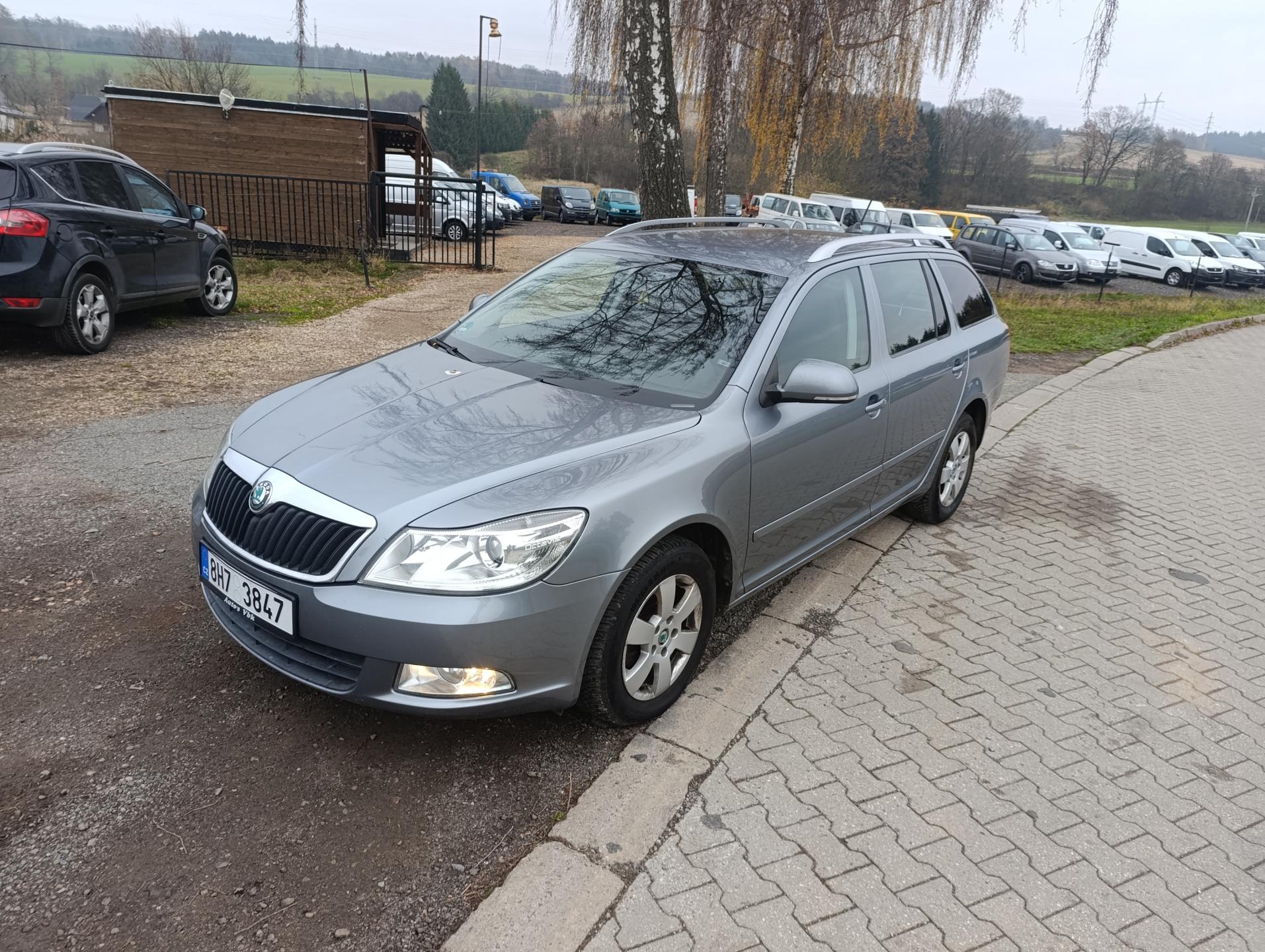 Škoda Octavia 2.0 TDi Elegance tažné combi
