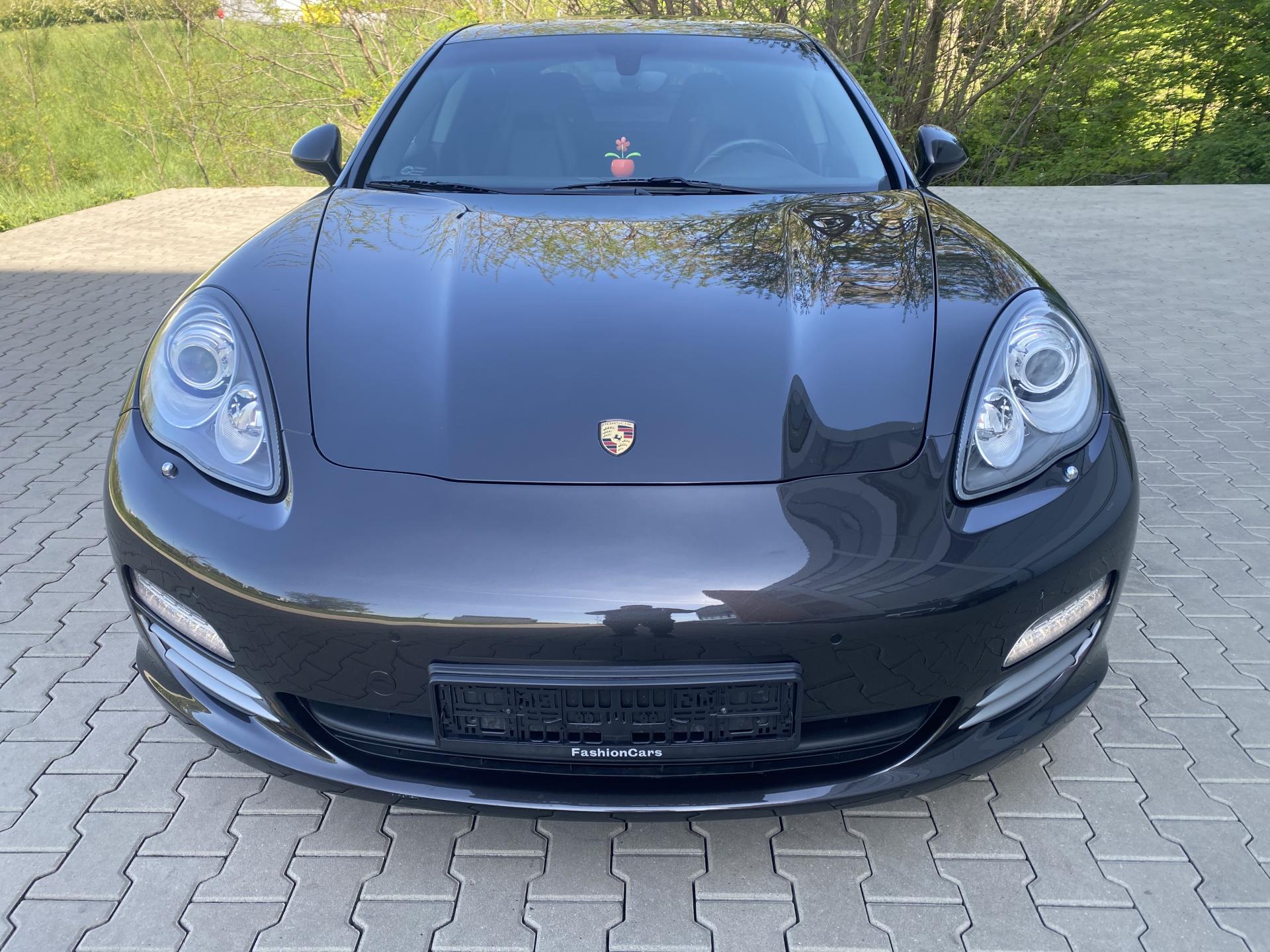 Porsche Panamera 4S PRAVIDELNÝ SERVIS TOP