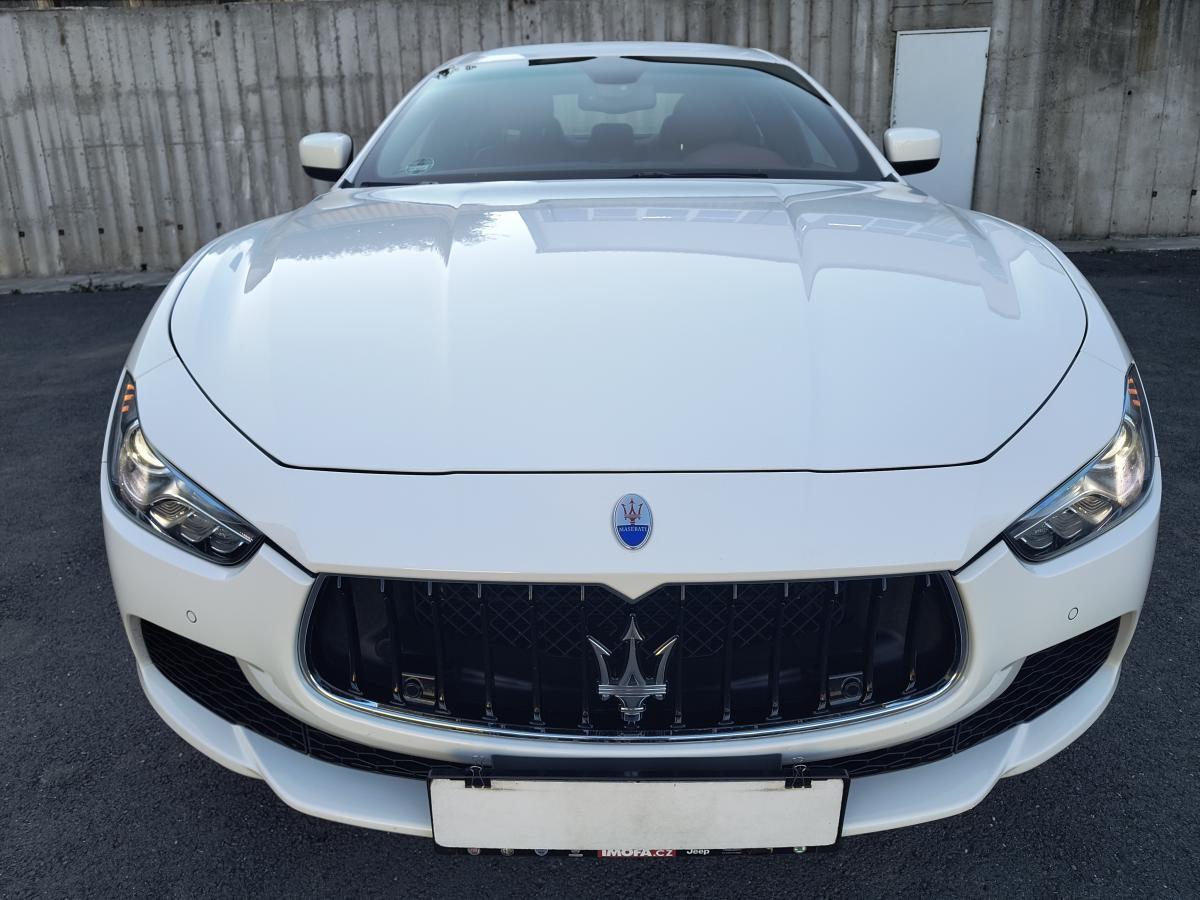 Maserati Ghibli 3.0 V6 1.MAJ.ČR/DPH/NAVI/2XALU