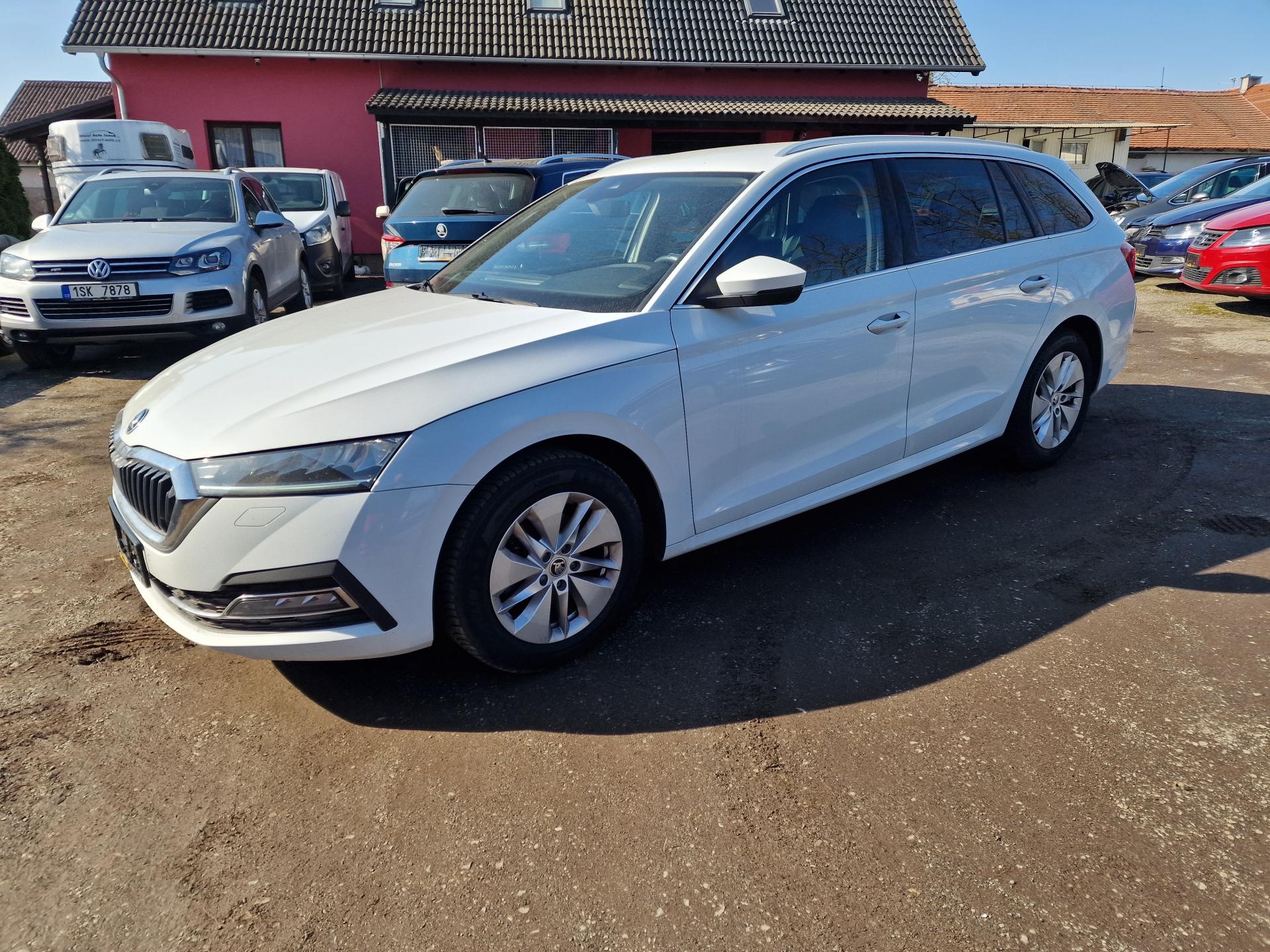 Škoda Octavia 1,0TSI STYLE PLUS NAVI KAMERA 