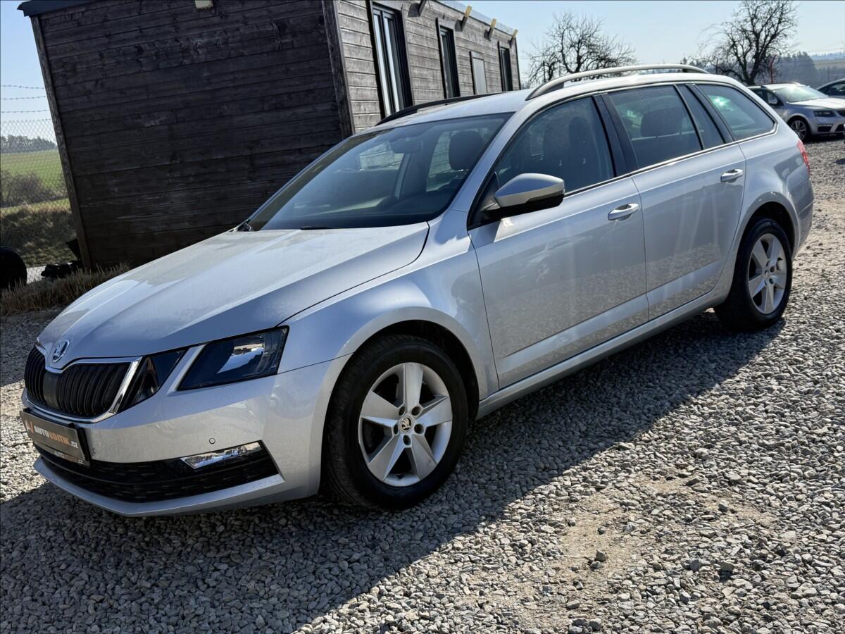 Škoda Octavia 1,6 TDI 85kW DSG Style Combi