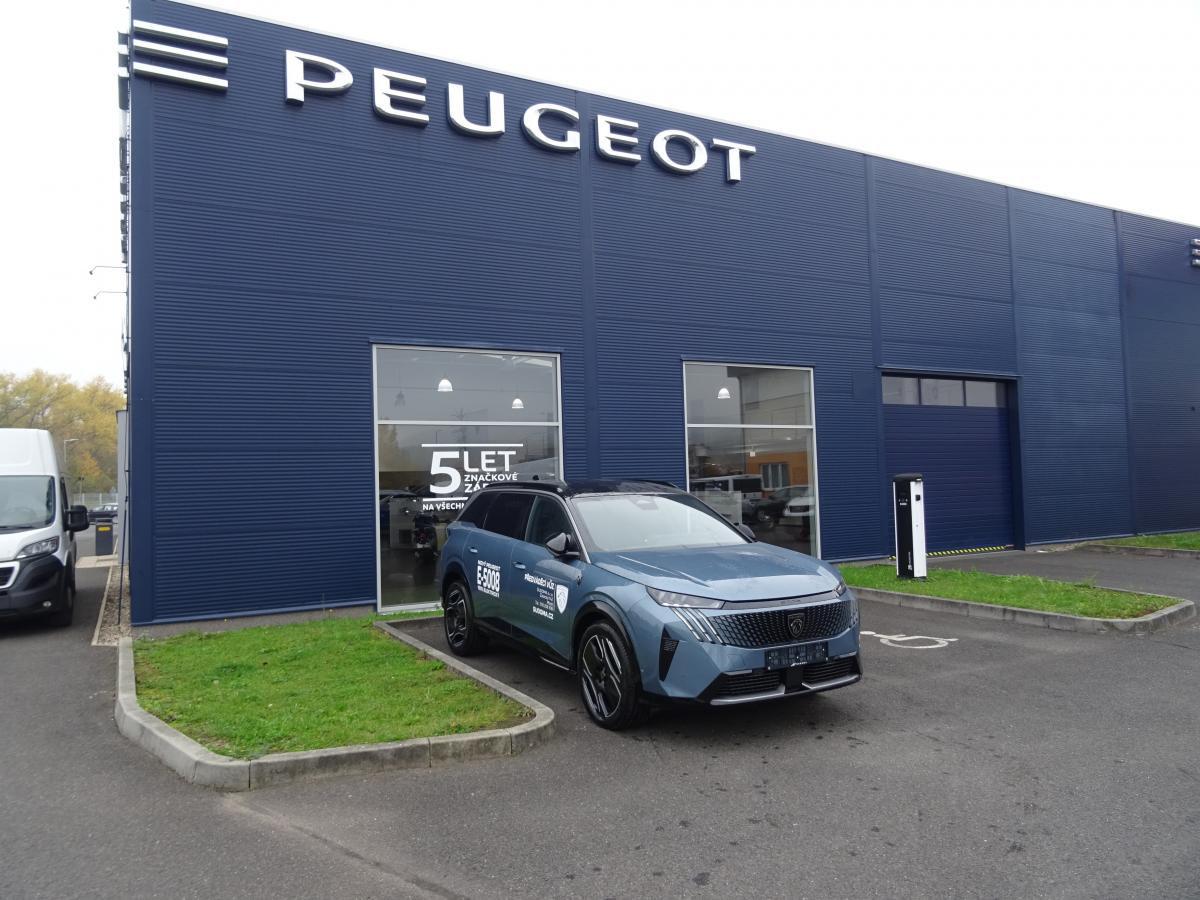 Peugeot 5008 e-GT 157 kW/210k (Bat. 73kWh)