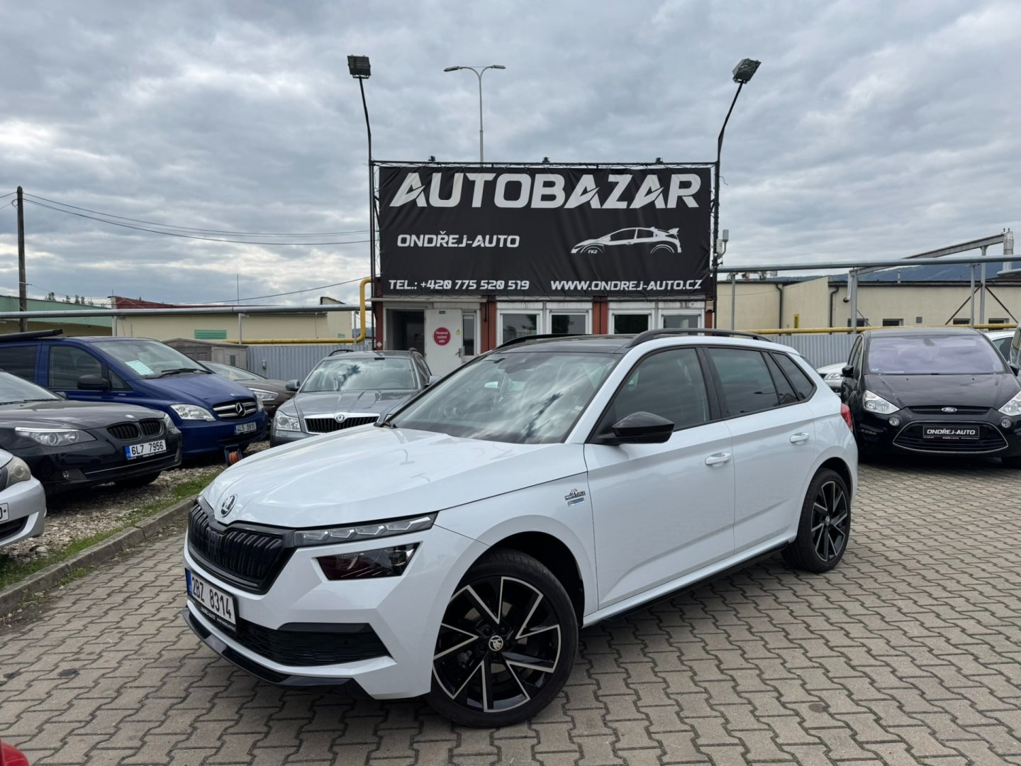 Škoda Kamiq (2022) MONTE CARLO 1,0 TSI ZÁRUKA KM - detail fotky 1