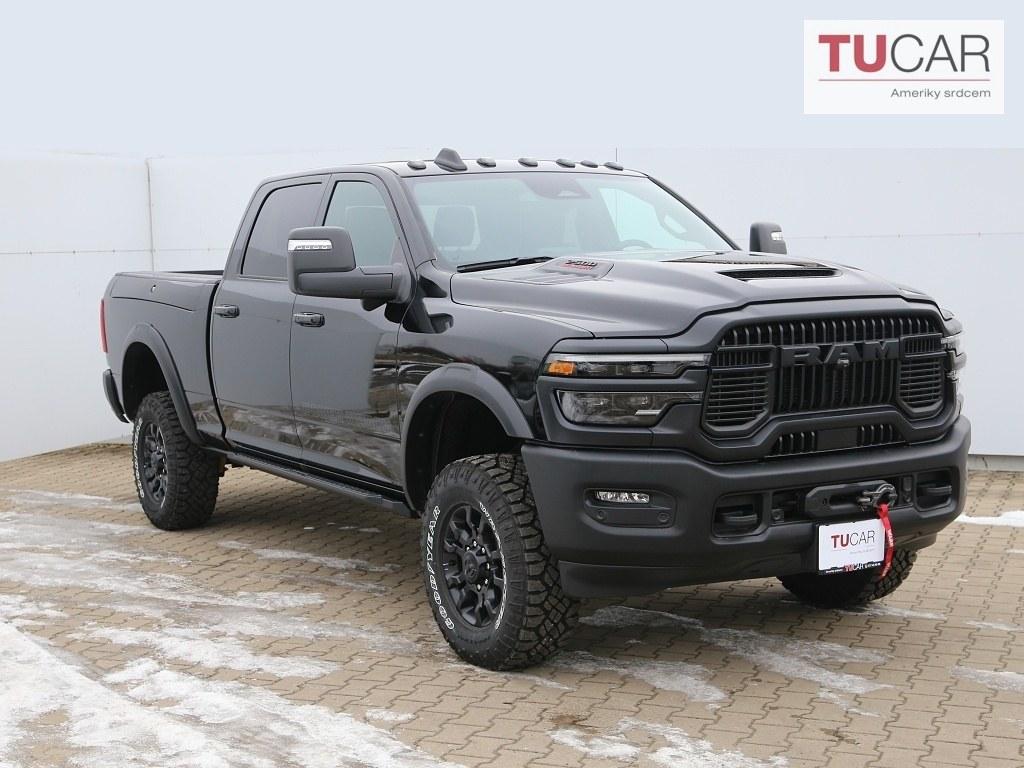 Dodge RAM 2500 Power Wagon 6.4 V8 RamBox