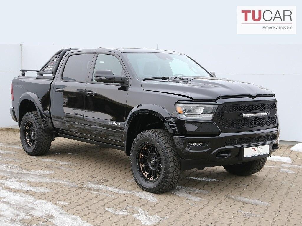 Dodge RAM 1500 Laramie LIFT 5.7 V8  
